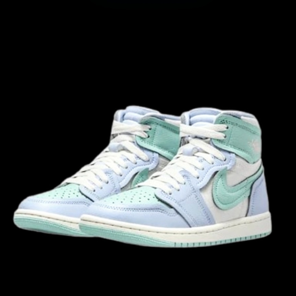 Nike Air Jordan 1 High MM Womens Size 7.5 Hydrogen Blue Teal Sail